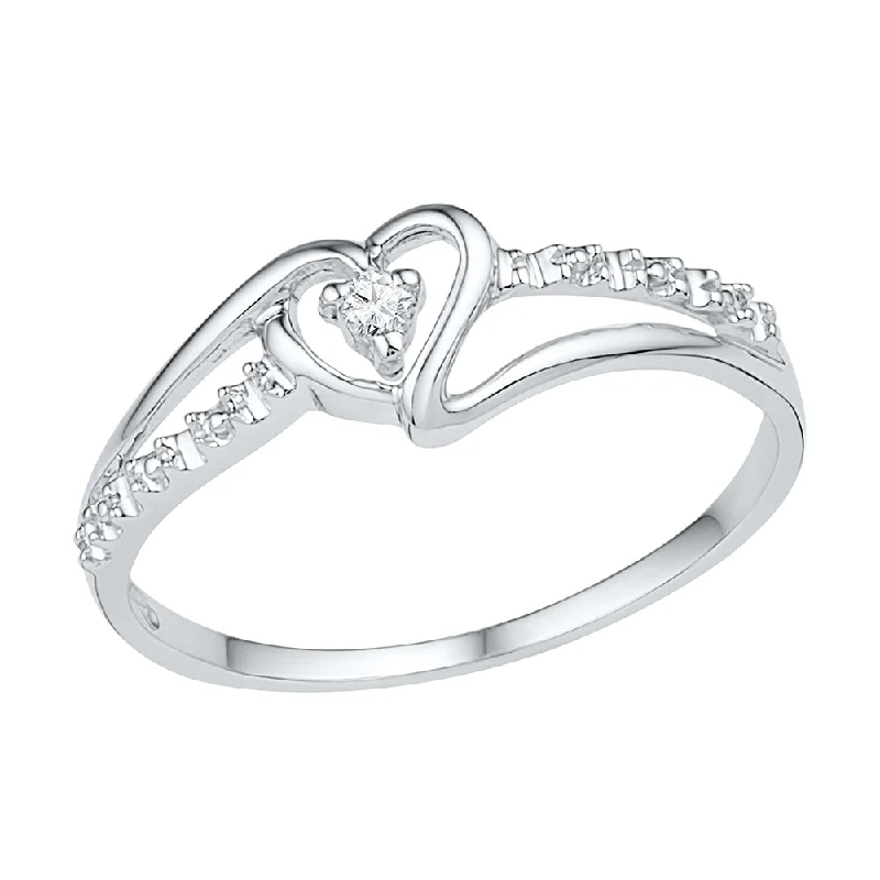 LED - Lit Fashion Rings in Plastic with Color - Changing Effects for a Futuristic LookDiamond Heart Promise Ring, Silver or White Gold