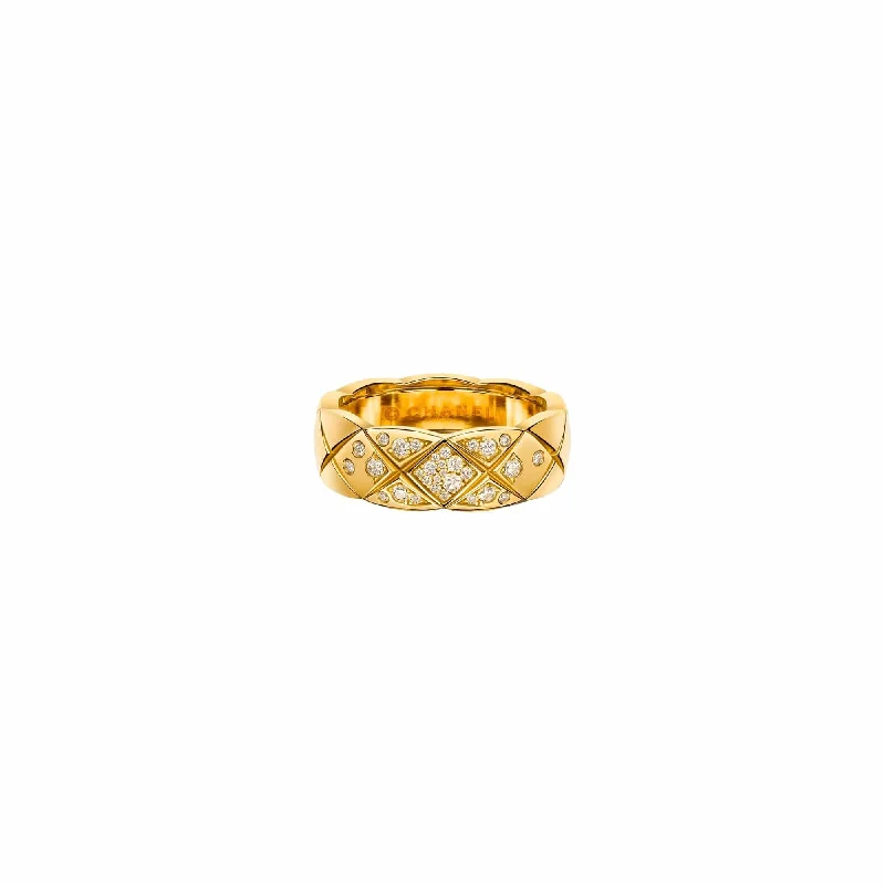 Fashion Rings with Zodiac Symbols in Gold - Filled Metal for a Personalized TouchCoco Crush Ring