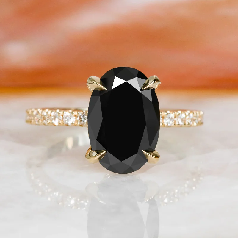 Pear - Shaped Women's Diamond Rings in Yellow Gold with a Single - Diamond Pendant LookNight Skies Black & White Natural Diamond Oval Cut Engagement Ring