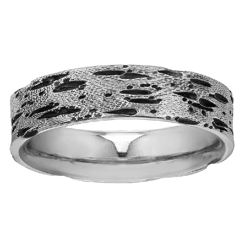 Marquise - Cut Women's Diamond Rings in Palladium for a Unique and Elongated ShapeMen's Birch Bark Wedding Band