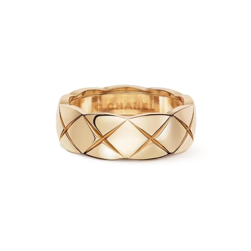 Geometric - Shaped Fashion Rings in Titanium with Iridescent InlaysCoco Crush Ring