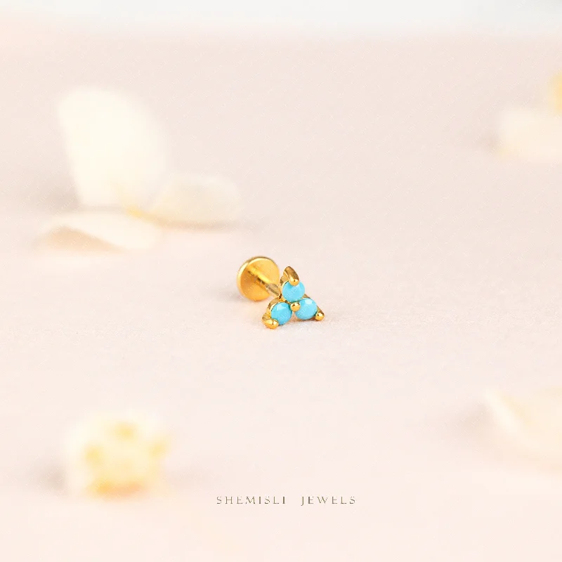 Two - Tone Gold and Silver Plated Clover Stud Earrings for a Lucky and Stylish SymbolTiny 3-Petal Turquoise Flower Threadless Flat Back Lip Labret Stud, 18,16ga, 6-10mm, Unisex, Surgical Steel, SHEMISLI SS570