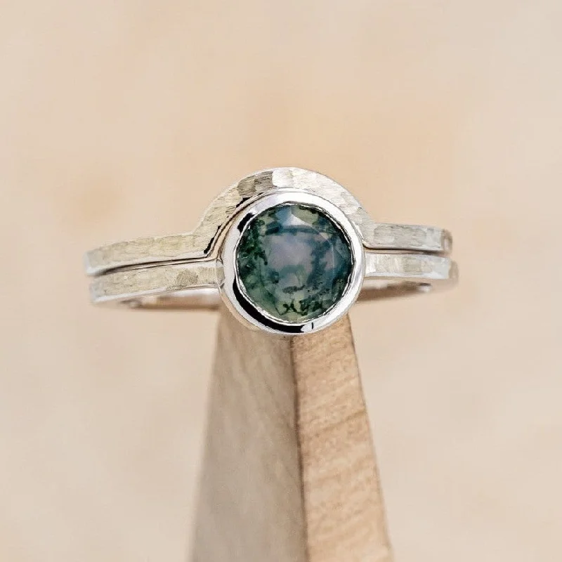 Men's Emerald Engagement Rings with 14K Yellow Gold and Vintage - Style Filigree"EVELYN" - BEZEL SET MOSS AGATE SOLITAIRE ENGAGEMENT RING WITH TRACER IN A HAMMERED FINISH