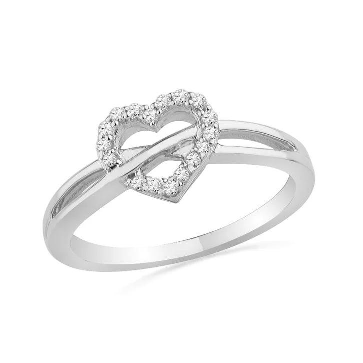 Magnetic Fashion Rings in Stainless Steel with a Modern, Interlocking DesignDiamond Crisscross Heart Promise Ring