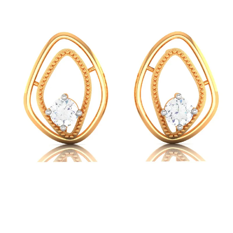 Halo - Style Women's Diamond Rings with a Center Diamond Surrounded by Smaller Diamonds in 18K Gold14k Oval Shaped Gold & American Diamond Earrings