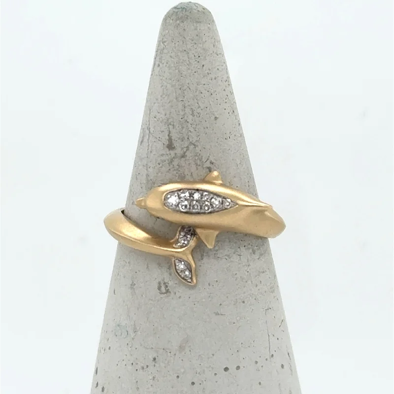 Knuckle - Duster Fashion Rings in Black - Plated Metal with Spike Details14K Yellow Gold Diamond Dolphin Ring