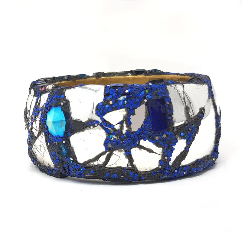 Men's Stainless Steel Bangle with Carbon Fiber Inlays for a Modern EdgeMIRRORED BLUE BANGLE