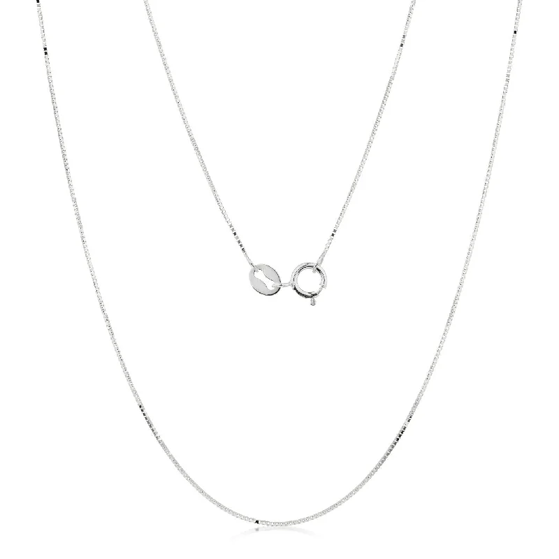 Diamond-studded pendants for anniversaries50CM box chain in 10 carat white gold