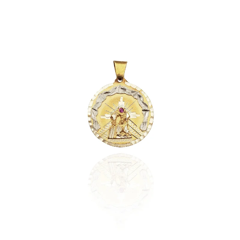 Pearl - Embellished Floral Pendant for a Feminine and Romantic LookDiamond-Cut Altagracia Medallion Pendant (14K)